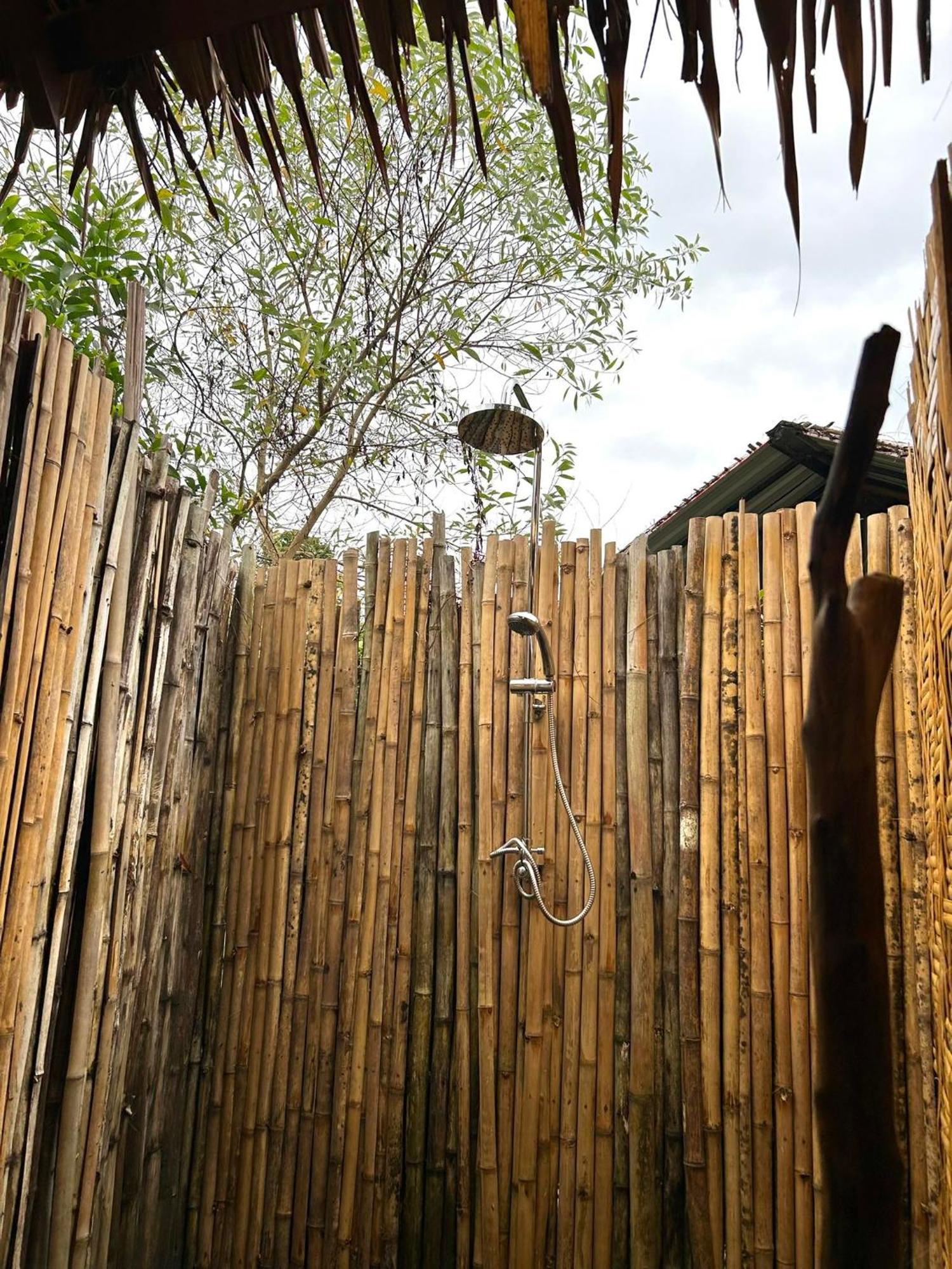 Tropical Hostel Đảo Ko Phayam Ngoại thất bức ảnh